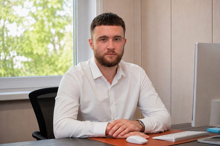 Специалист отдела логистики